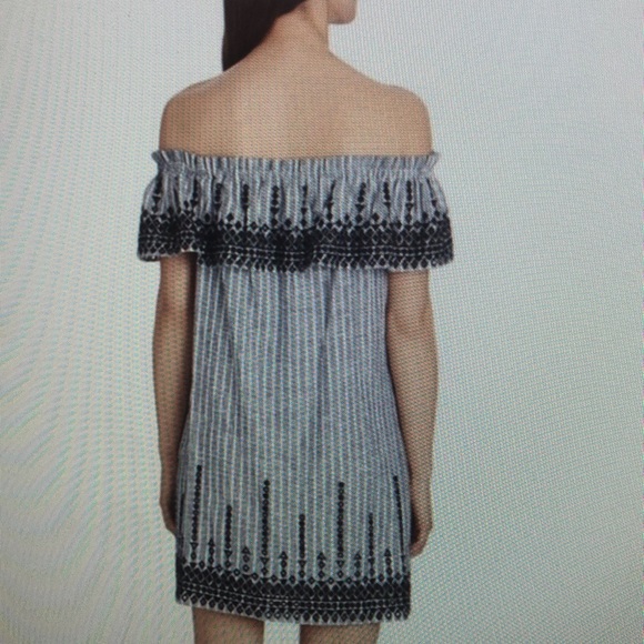 Parker Jeanette Off Shoulder Linen Striped Dress - Picture 2 of 8